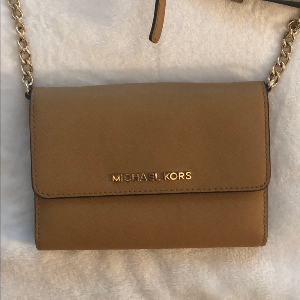 Micheal Kors crossbody